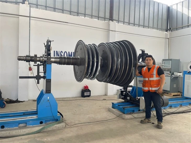 PHW-30T Universal Joint Generator Rotor Balancing Machine Turbine Balancing Machine